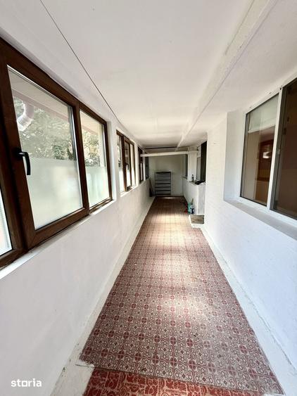 Apartament cu 3 camere semidecomandat în Gării