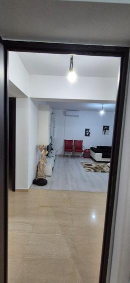 Casă cu 3 camere cu Canalizare în Vișan