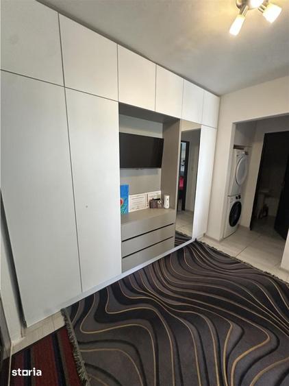 Apartament cu 2 camere decomandat în Lipovei