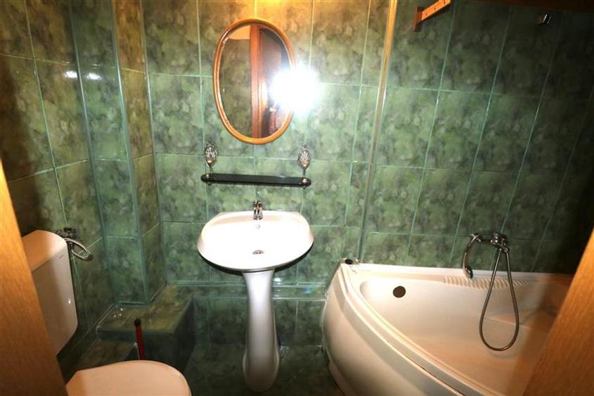 Garsonieră decomandată în Aradului