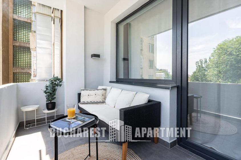 Apartament cu 2 camere semidecomandat, mobilat în P-ța Romană