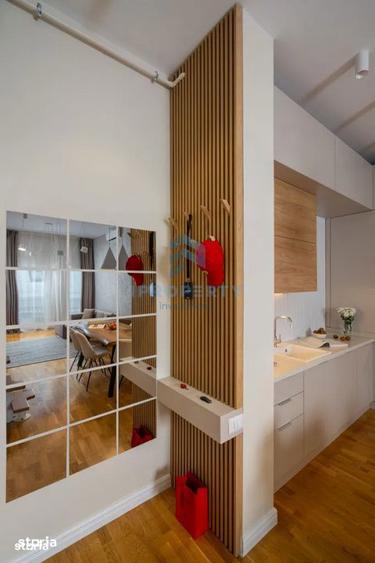 Apartament cu 3 camere, mobilat în Ștefan cel Mare