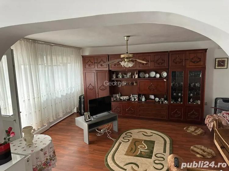 Casa pe teren1250 mp