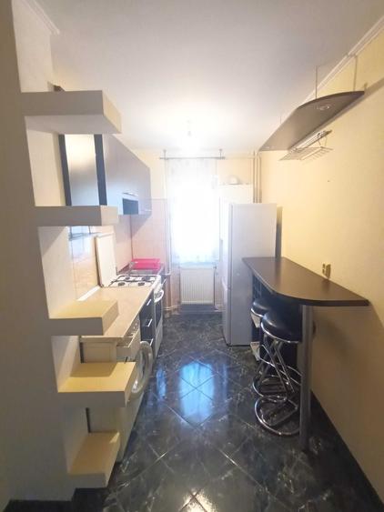 Apartament cu 2 camere semidecomandat în Păcurari