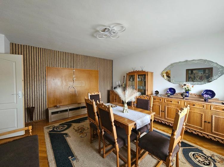 Apartament cu 3 camere decomandat, mobilat în Șagului