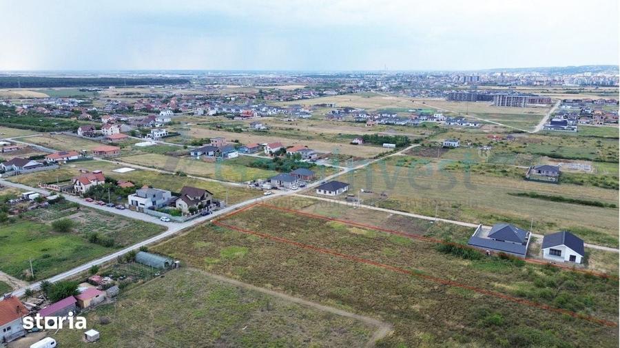 Teren de 4259 mp, în Sânmartin