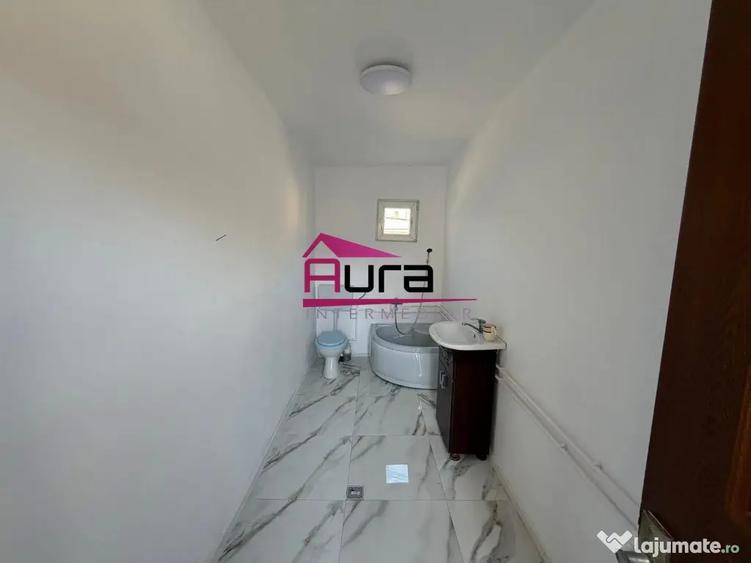 Casă cu 3 camere cu Teren 230 Mp în Central