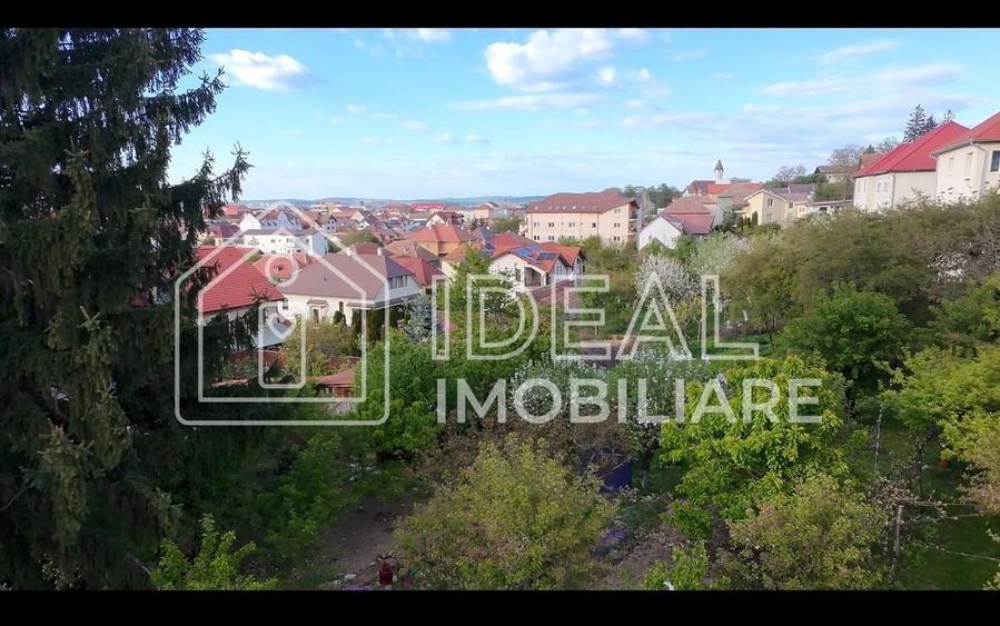 Teren Construcții intravilan de 890 mp, în Tilișca