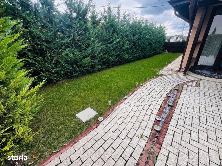 Casă cu 3 camere cu Teren 310 Mp în Cug