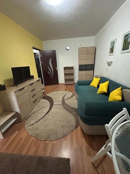 Garsonieră semidecomandată, mobilată în Dorobanți