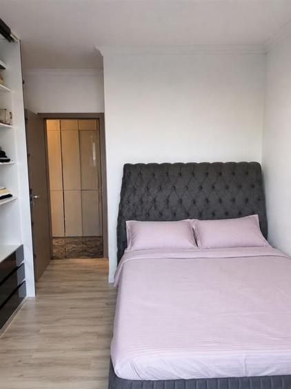 Apartament cu 3 camere semidecomandat, mobilat în Industrial Vest