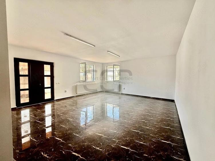 Casă cu 5 camere cu Teren 240 Mp în Apărătorii Patriei