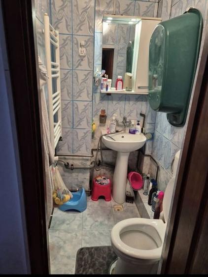 Apartament cu 2 camere nedecomandat în Eroii Revoluției