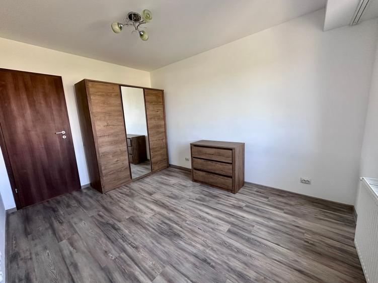 Apartament cu 2 camere decomandat în Berceni