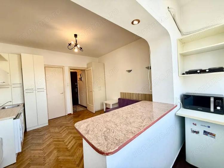 Garsonieră semidecomandată, mobilată în Armeneasca