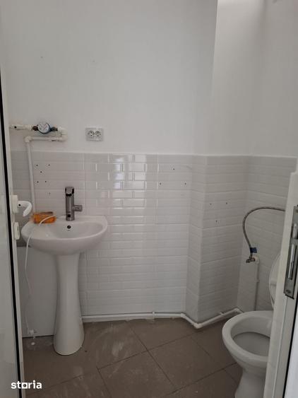 Spațiu comercial, de 150 mp, în Central