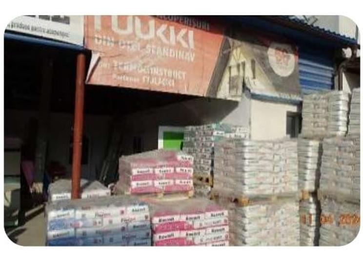 Spațiu comercial, de 286.73001098633 mp, în Sânandrei