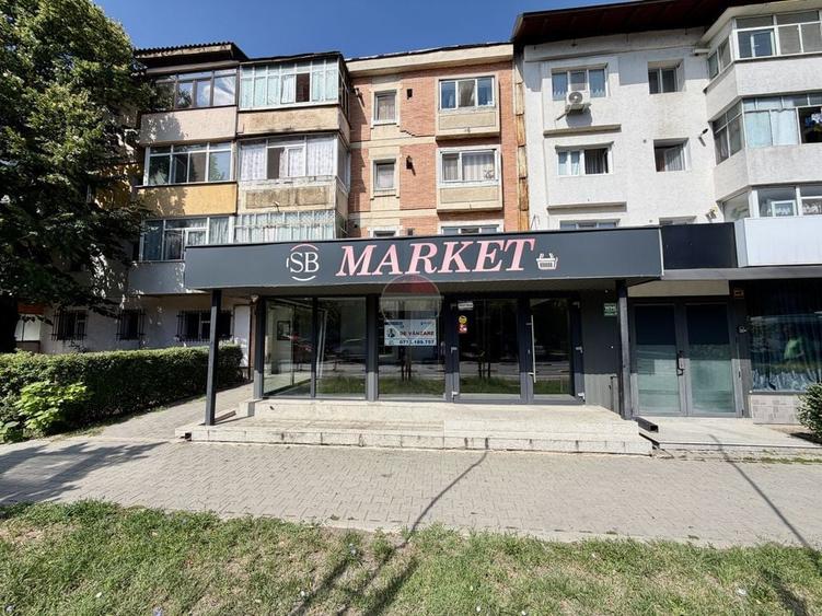 Spațiu comercial, de 61 mp, în Central