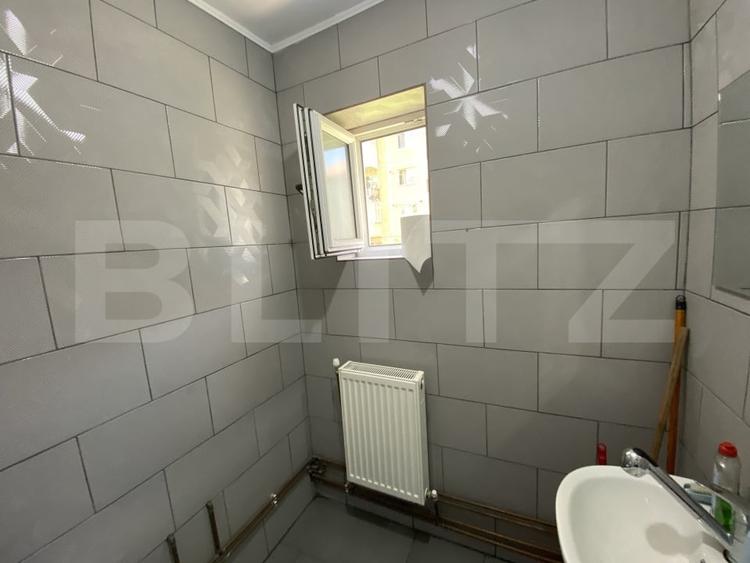 Apartament 2 camere, in suprafat de 35 mp, semidecomandat, zona Pacii - 9