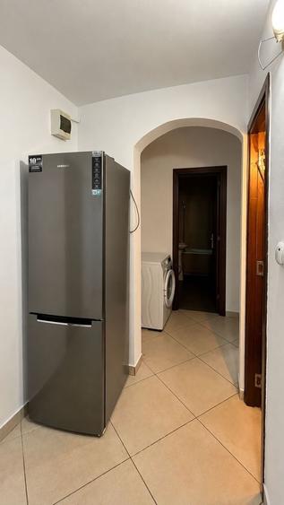 Apartament cu 2 camere decomandat, mobilat în Steaua