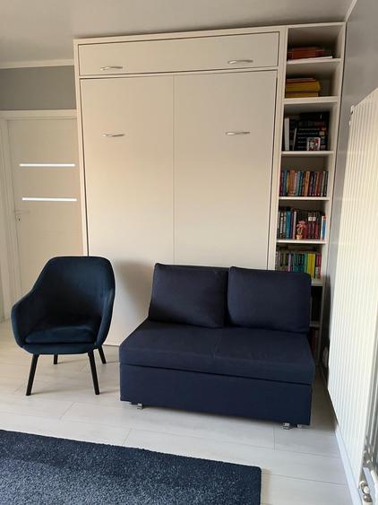 Apartament cu 3 camere semidecomandat în Florești