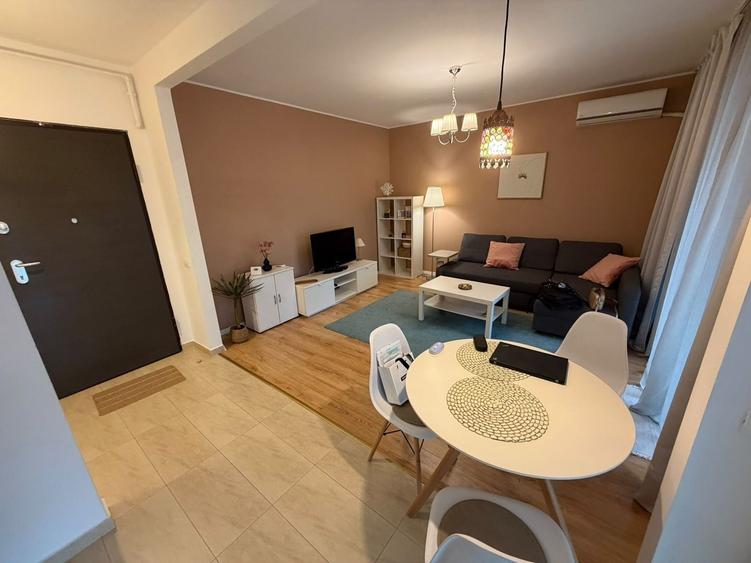 Apartament cu 2 camere decomandat, mobilat în Lujerului