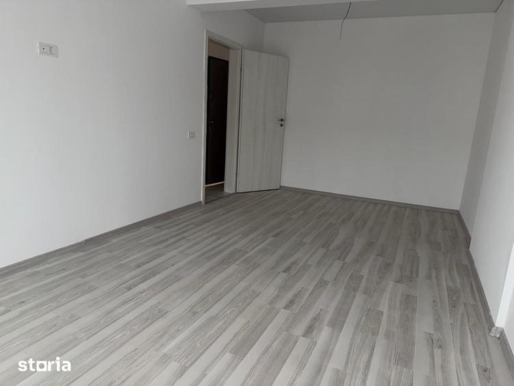 Apartament cu 2 camere în Sud — fotografia 3