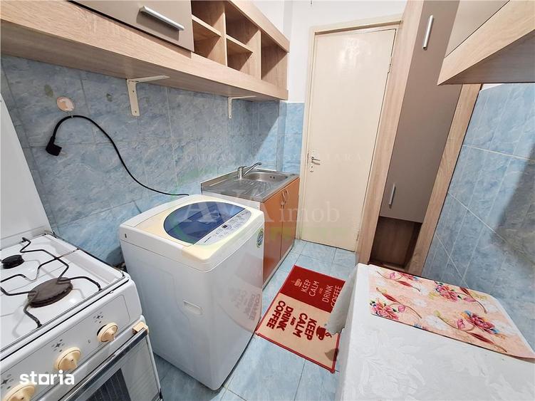 Apartament cu 2 camere semidecomandat în Tache