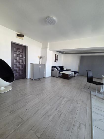 Apartament cu 2 camere decomandat în Independenței