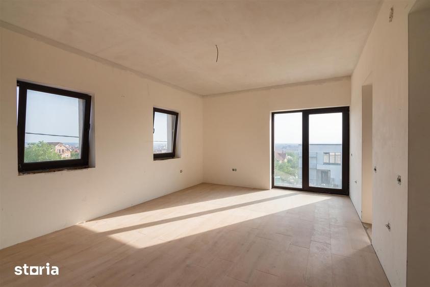 Casă cu 4 camere cu Teren 700 Mp în Oncea