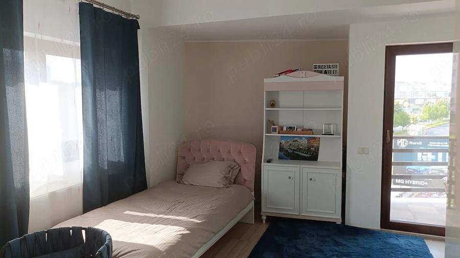 Apartament cu 3 camere decomandat în Central