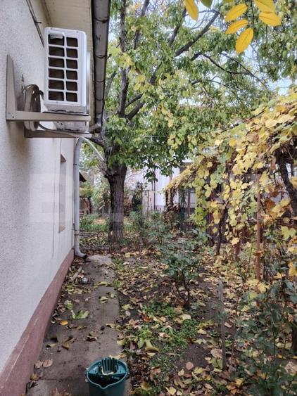 Casă individuală cu 3 camere cu Canalizare în Siloz