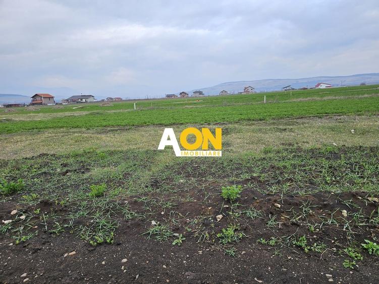 Teren Construcții intravilan de 537 mp, în Micești