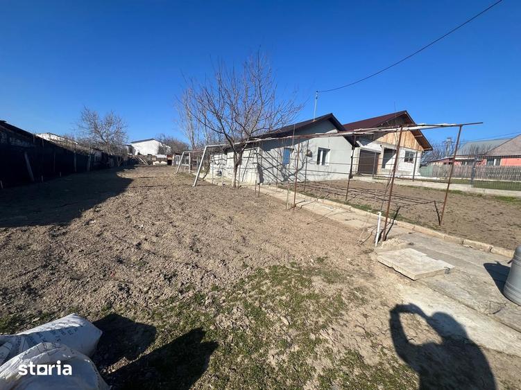 Casă cu 2 camere decomandat cu Teren 1000 Mp în Braniștea