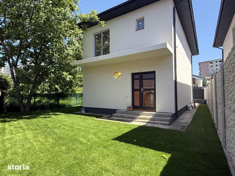 Casă cu 4 camere în Ghencea