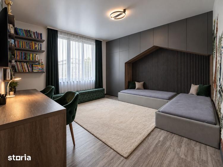 Casă cu 4 camere cu Teren 500 Mp în Central