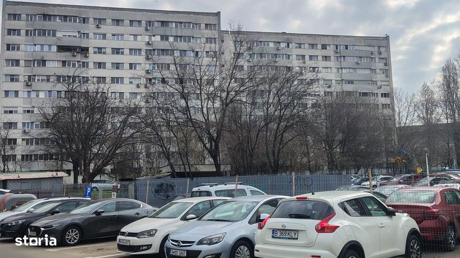 Apartament cu 2 camere decomandat în Titan — fotografia 1