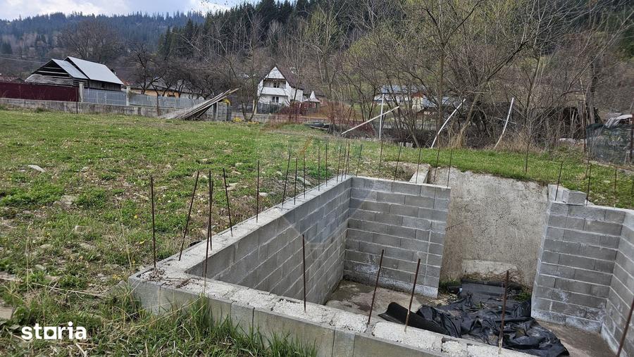 Teren de 1520 mp, în Hangu