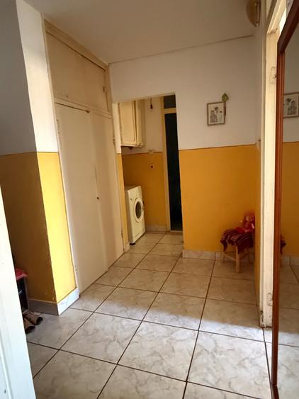 Apartament cu 2 camere decomandat în Sud