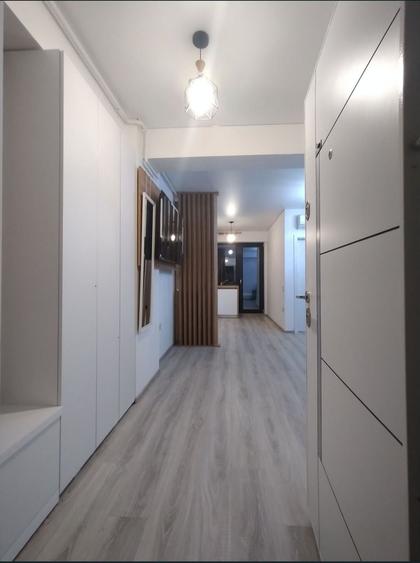 Proprietar - bl. nou, CT, parcare, boxa depoz. - 7