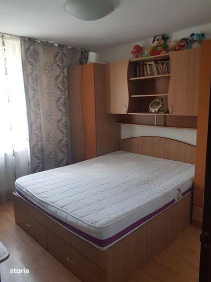 Apartament cu 2 camere semidecomandat în 1 Decembrie