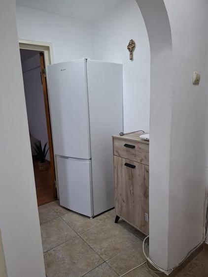 Ofer spre inchiriere apartament cu doua camere - 7