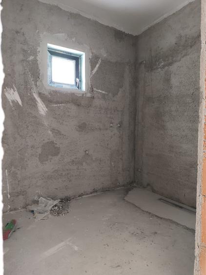 Casă individuală cu 5 camere cu Canalizare în Bolintin-Vale