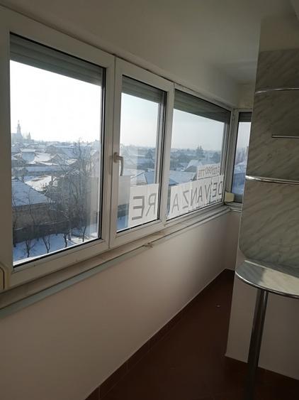 Apartament cu 4 camere decomandat în Nădlac