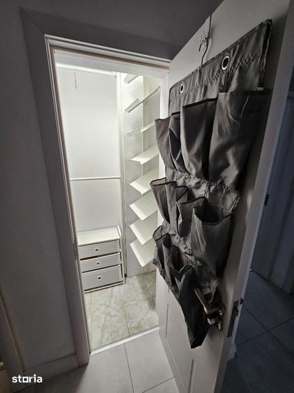 Apartament cu 3 camere în Titan