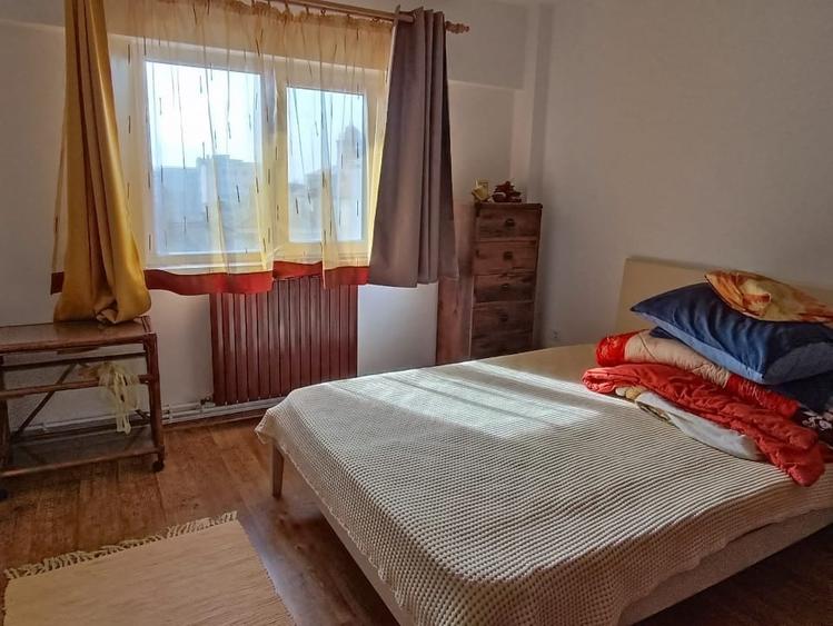 Apartament cu 3 camere, mobilat în Peninsula