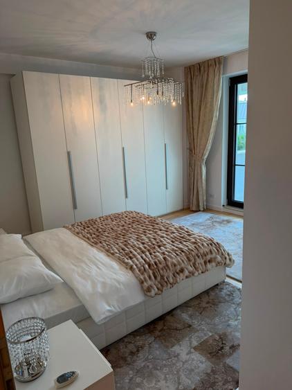 Apartament cu 3 camere, mobilat în Pipera