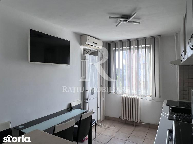 Apartament cu 2 camere decomandat în Rogerius