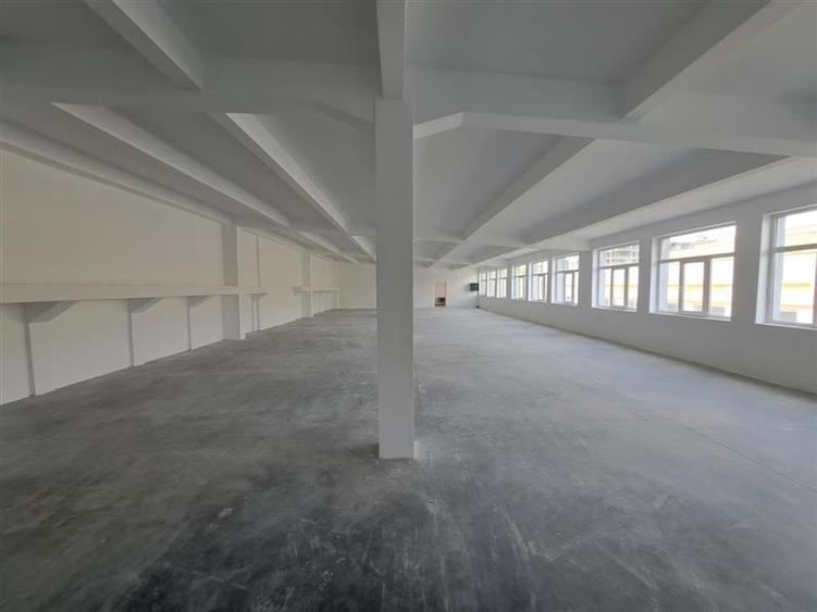 Spațiu comercial, de 439 mp, în Dâmbul Rotund