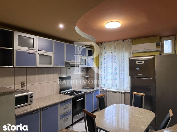 Apartament cu 3 camere decomandat în Rogerius